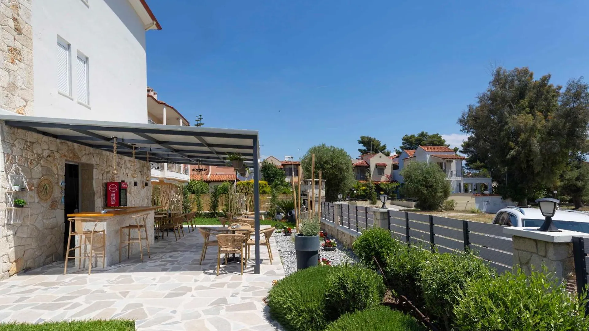 Danae Comfort Living Pefkochori