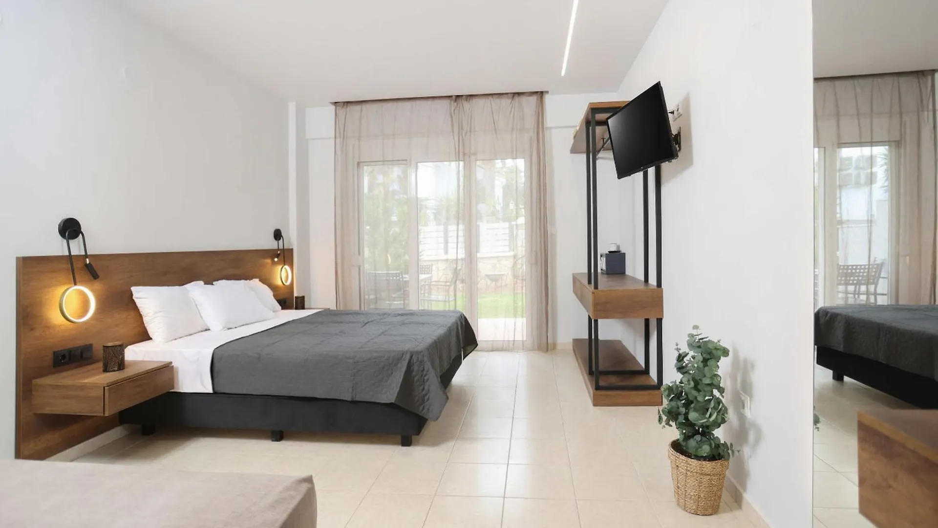 公寓 Danae Comfort Living 佩科霍里
