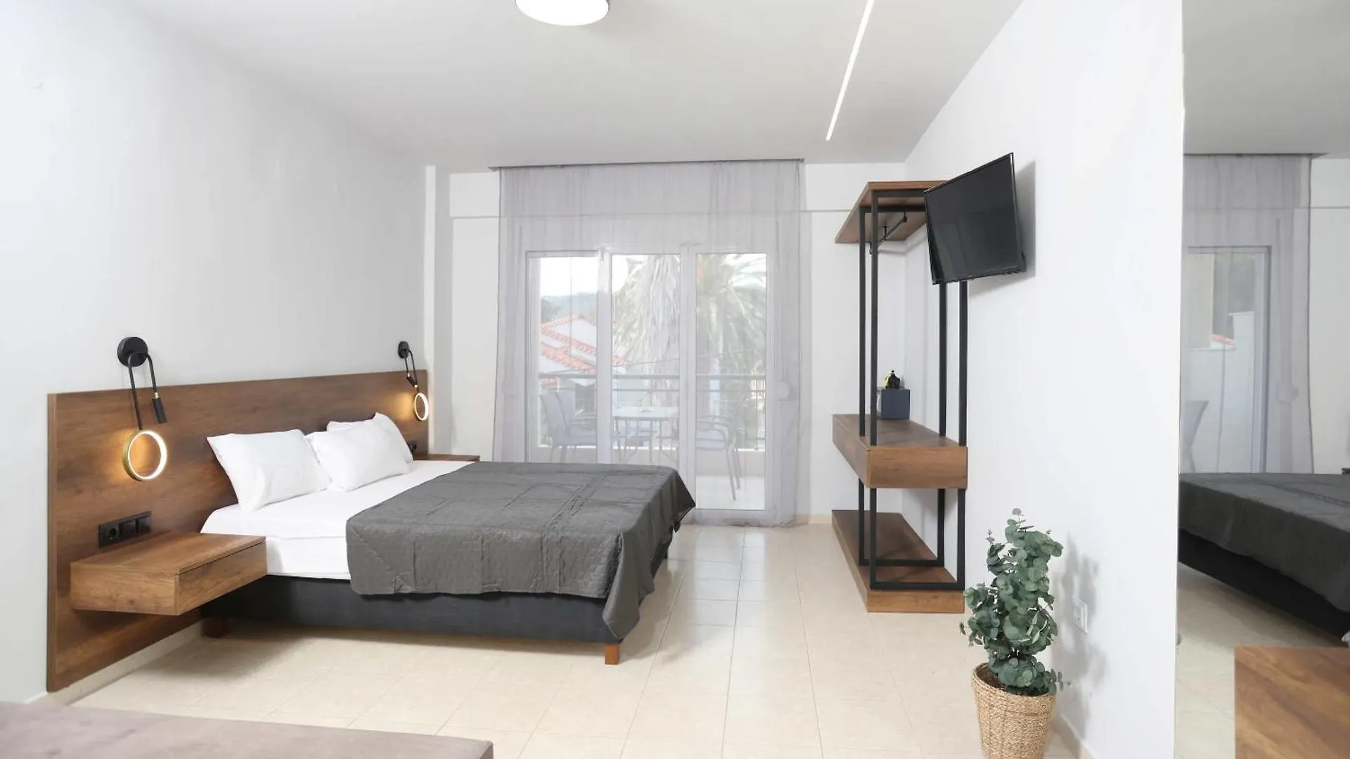 Danae Comfort Living 佩科霍里